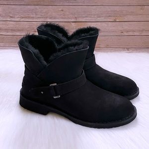 UGG Women’s Aubrielle Black Booties